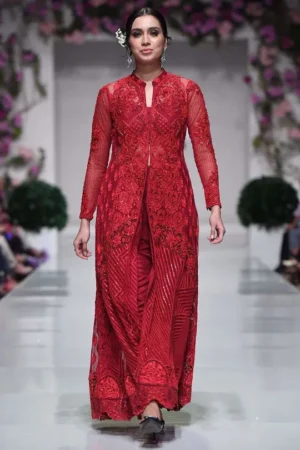 Formals Rouge L`Amour By Zainab Chottani