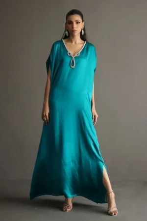 Aila Festive 24 Drs1136 By Deepak Perwani
