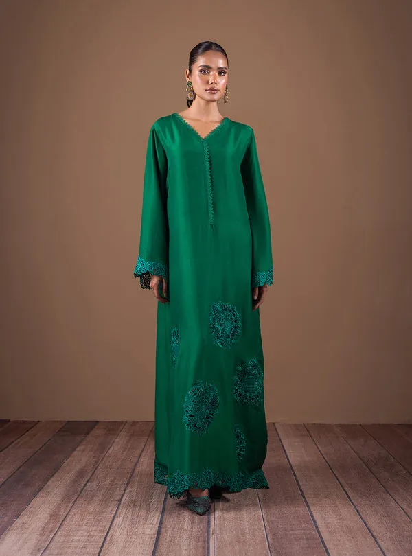 Modest Edit 24 Enchanting Emerald By Zainab Chottani