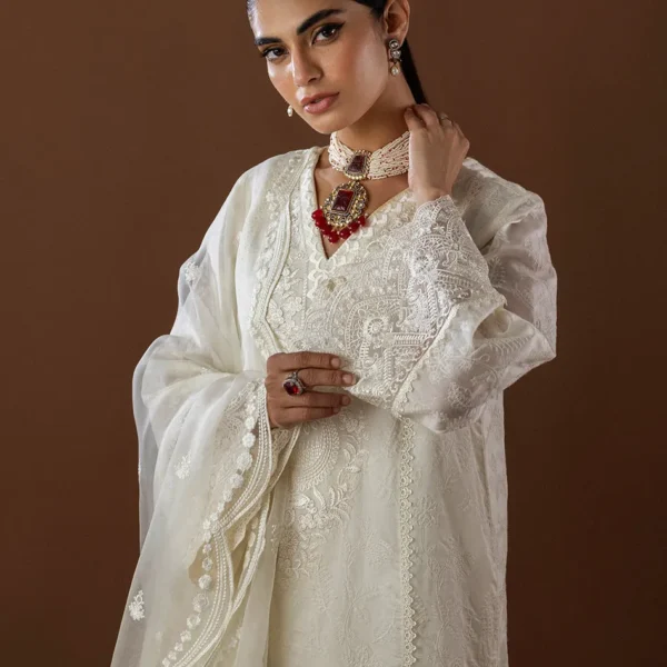 Luxury Pret Asfiya By Zainab Chottani