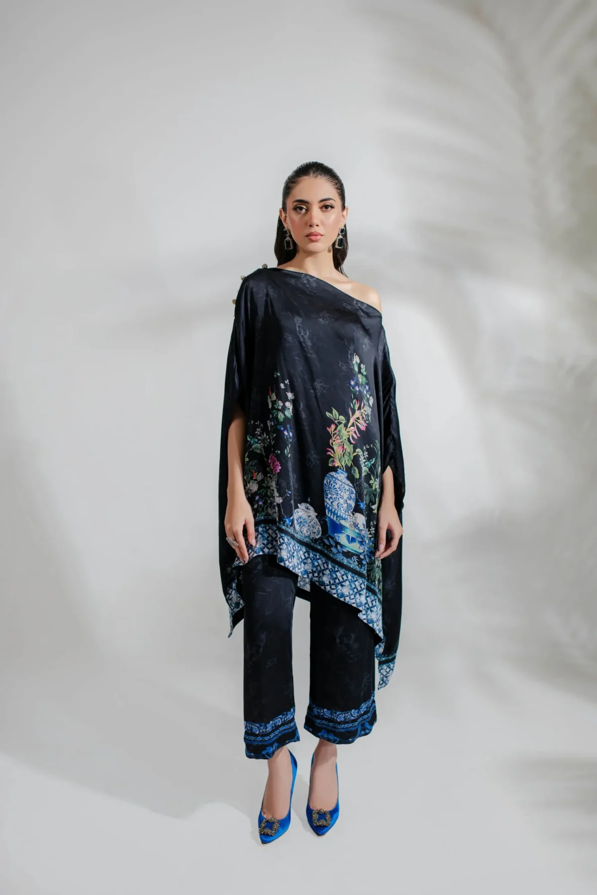 Luxury Pret 15883-Black By Ayesha Somaya