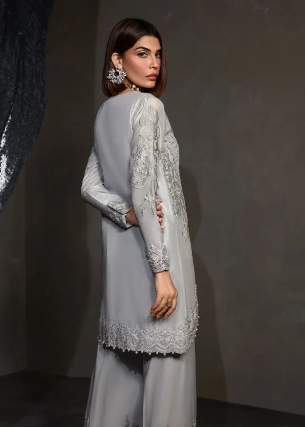 Saira Shakira Luxury Pret Zaree By Saffron