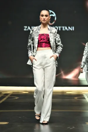 Luxury Pret Abeera By Zainab Chottani