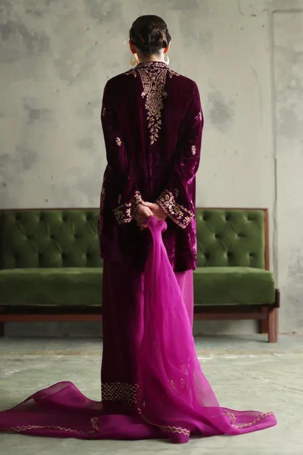 Rozina Munib Vistara Luxury Velvets VV-24