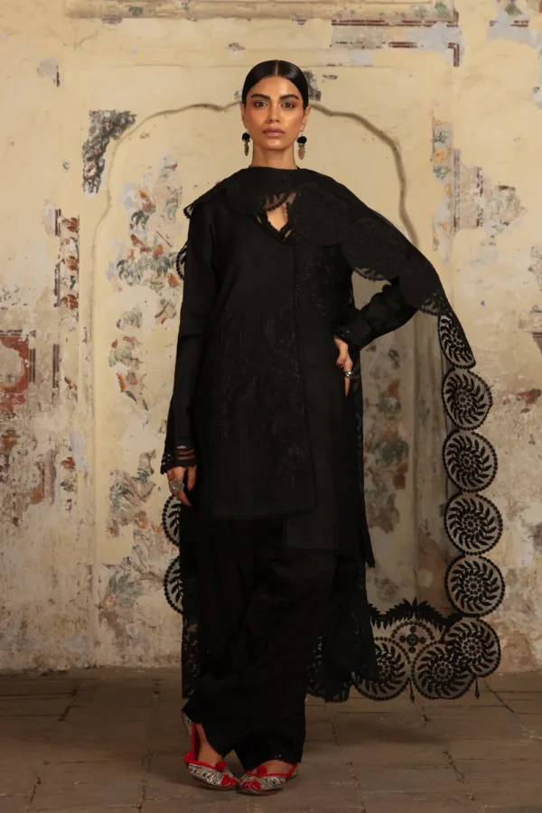 Azal Zehra By Nilofer Shahid