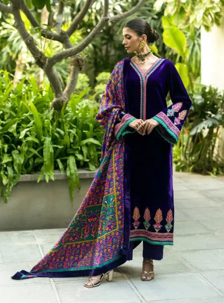 Rangin By Zainab Chottani Makhmal Luxury Pret