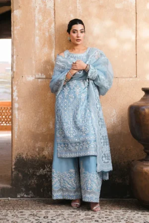 Faiza Saqlain Zimmal - Yulia