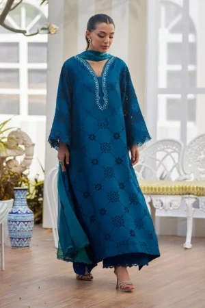 Farah Talib Aziz Tara Eid Luxe 25 - Cela