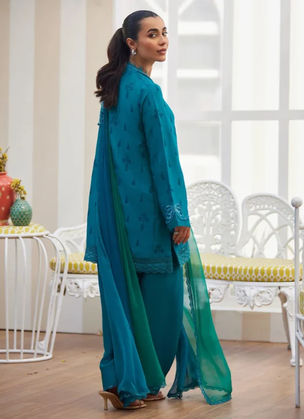 Farah Talib Aziz Tara Eid Luxe 25 - Maella