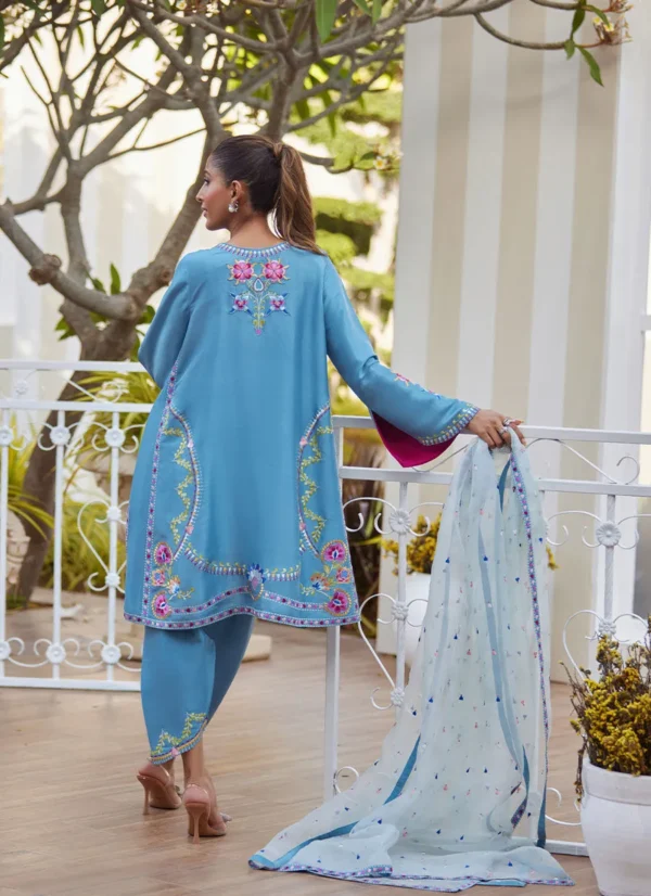 Farah Talib Aziz Tara Eid Luxe 25 - Nyssa