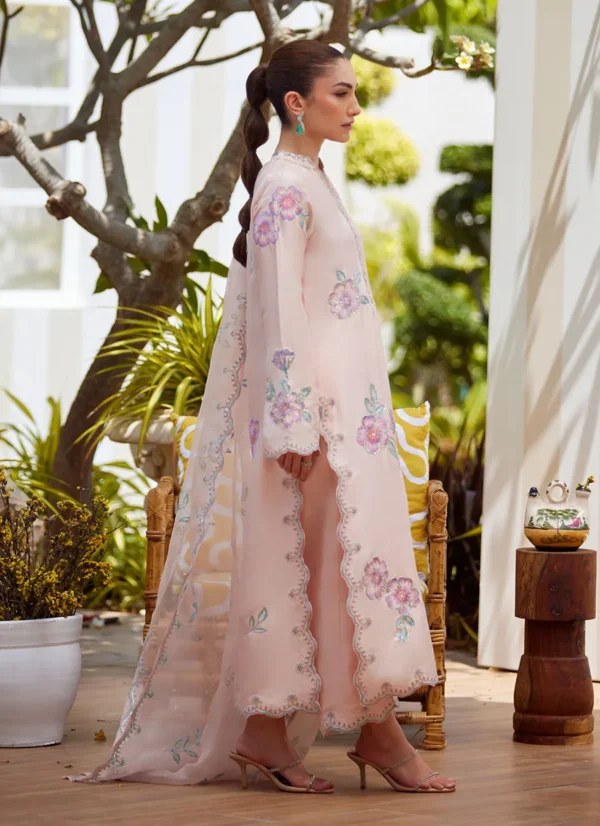 Farah Talib Aziz Tara Eid Luxe 25 - Vera