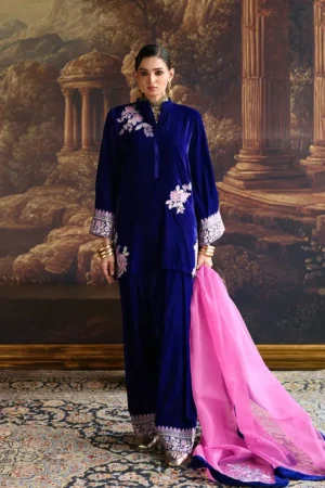 Zainab Chottani Velura Velvet Edit 25 - Vida Farshi