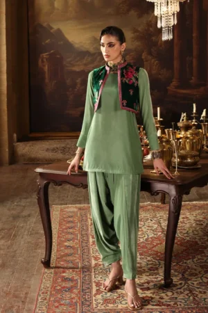 Zainab Chottani Velura Velvet Edit 25 - Jade Bolero