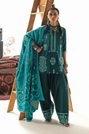 Zainab Chottani Winter Shawls 25 - Kyana - D6