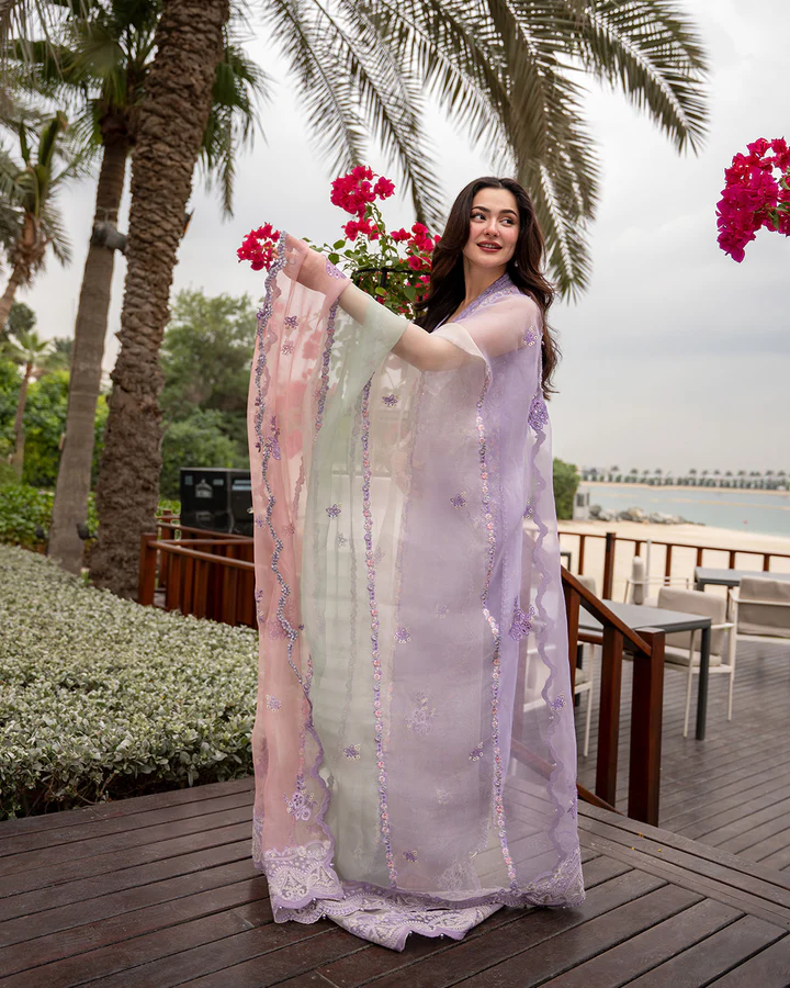 Faiza Saqlain Aya Luxury Lawn 26 - Suela