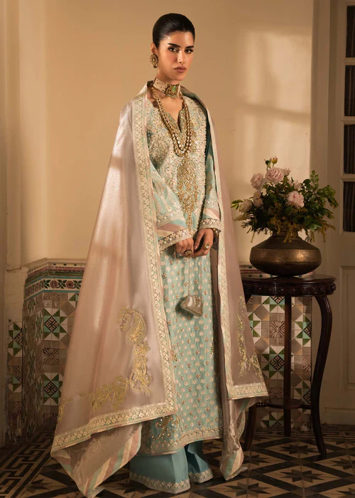 Saira Shakira Wedding Festive - Skyline