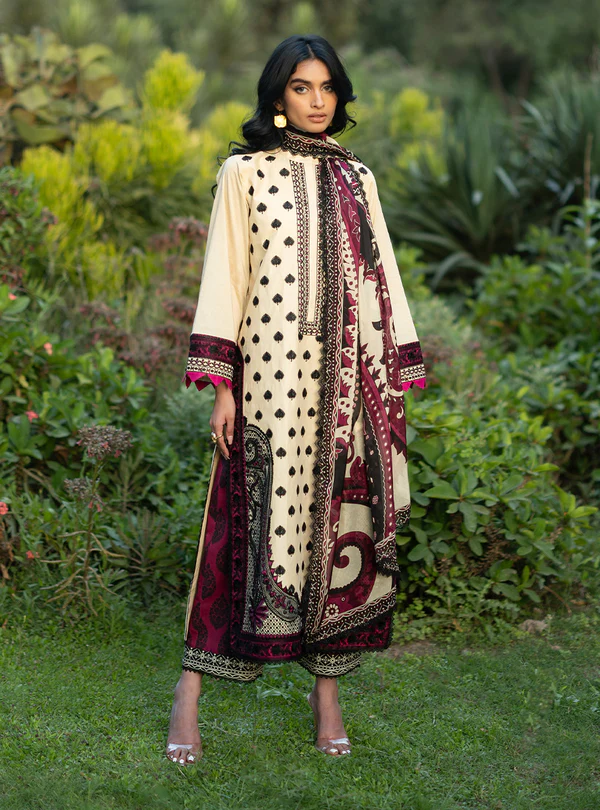 Zainab Chottani Luxe Lawn 26 - Nour - 09